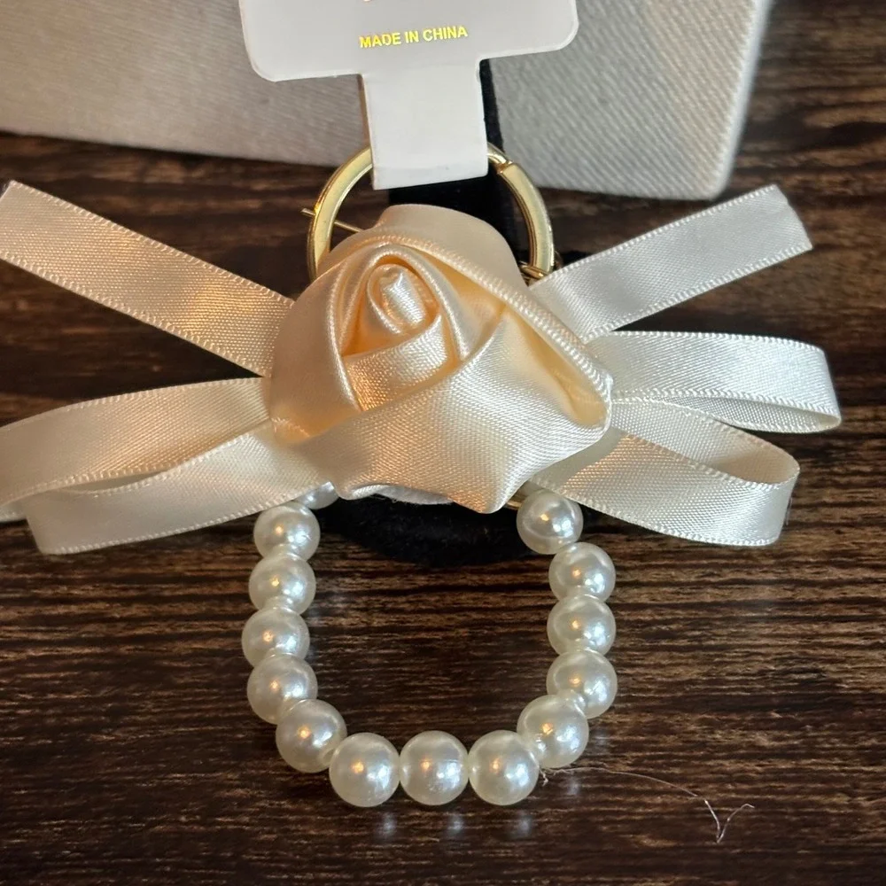 Crystal Collection Ivory Satin Rose Faux Pearl Bow Keychain Gold Tone Clasp